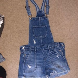 Hollister overalls, XS